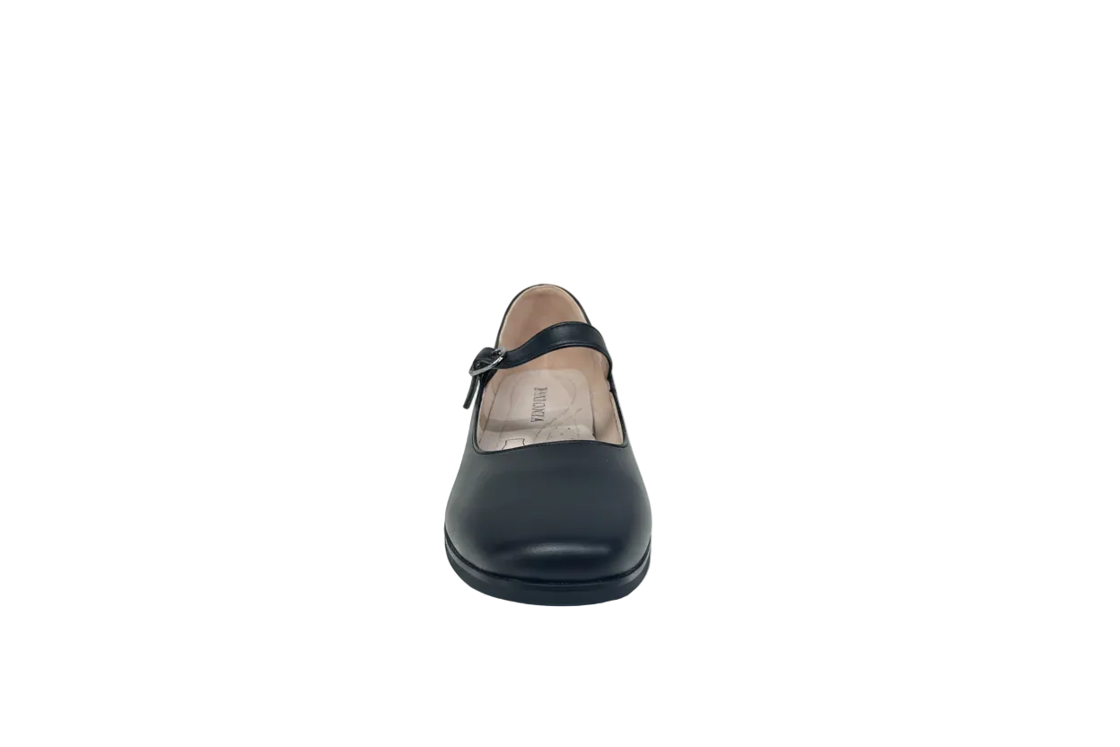 Zapato Mary Jane fondo blanco